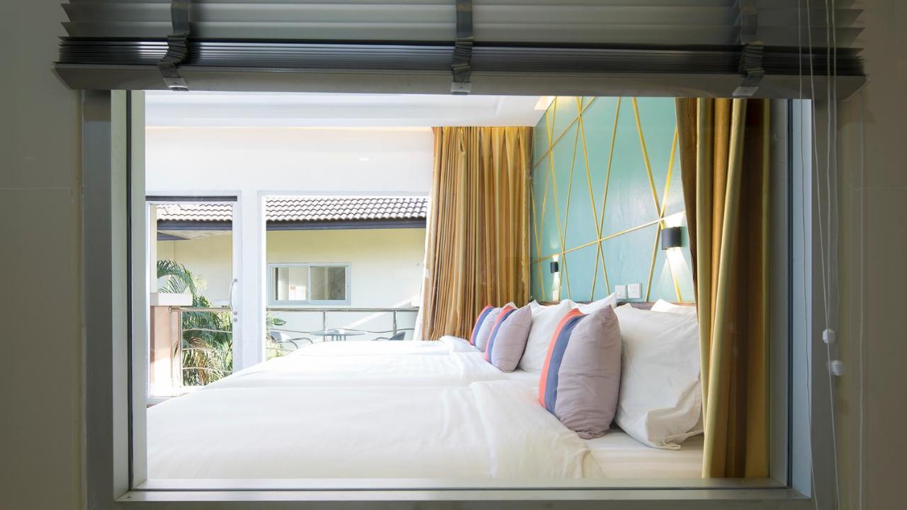 Araya Hotel Уттарадит Экстерьер фото